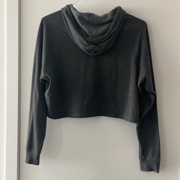Cropped dark gray hoodie - Picture 4 of 4